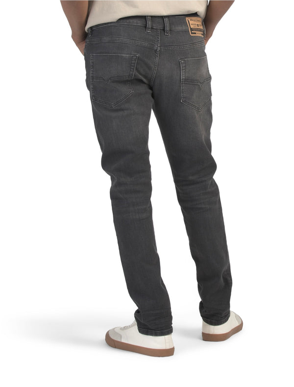 DIESEL
Tepphar Slim Jeans